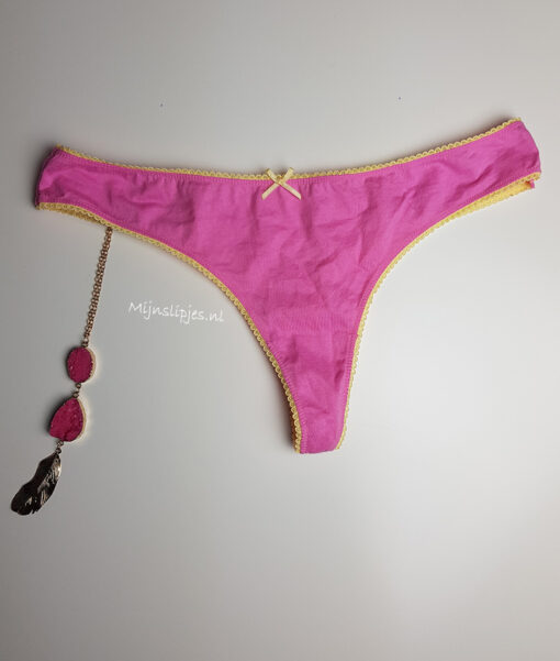 Lekkere roze katoenen string