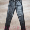 Gedragen wetlook legging
