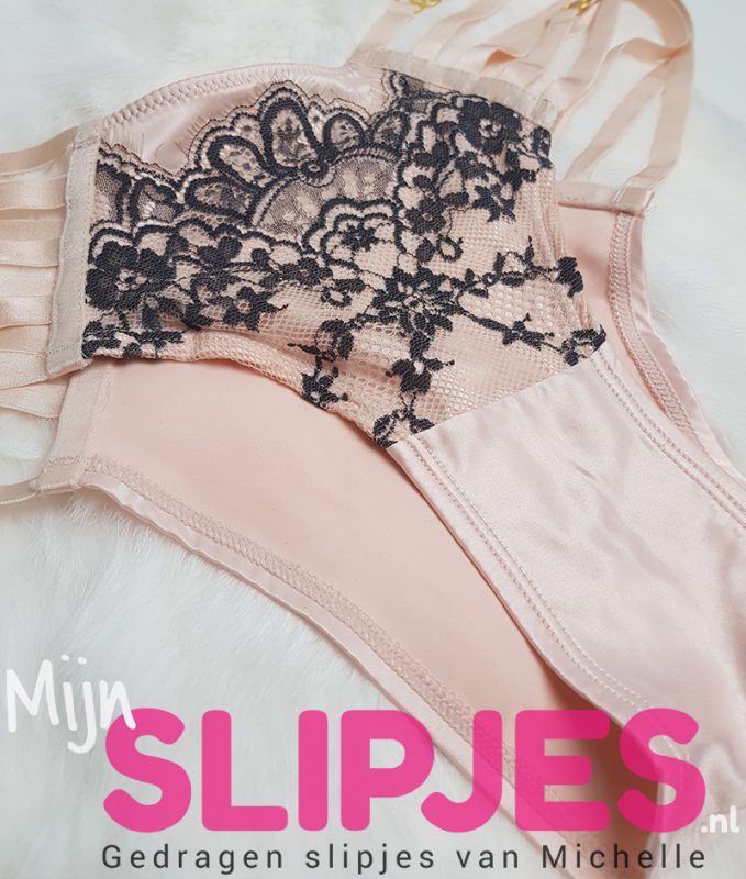 Trend SWEET & SILKY - zijde en kant als vrouwelijk power-duo - PETER
