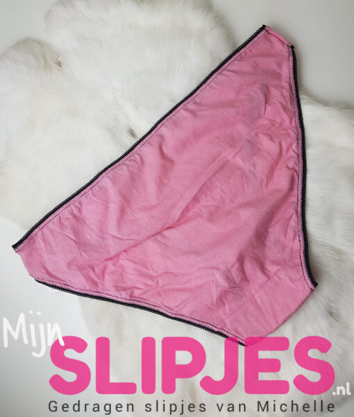 Leuk roze slipje door mij gedragen - Afbeelding 3